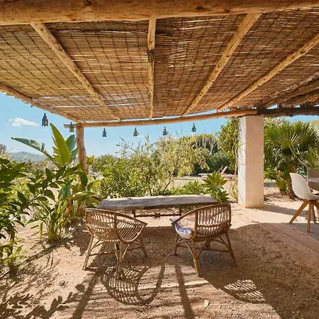 The Guardian House * Santa Gertrudis (Ibiza)