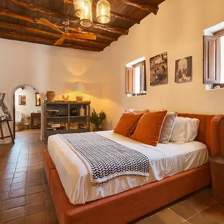 The Guardian House * Santa Gertrudis (Ibiza)