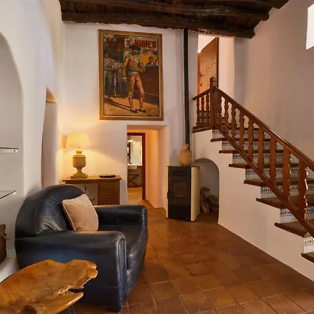 The Guardian House Santa Gertrudis (Ibiza)